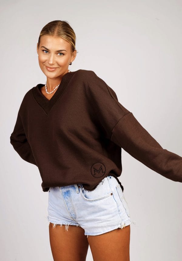 Bluza szarpany dół haft M – UNI, Czekolada