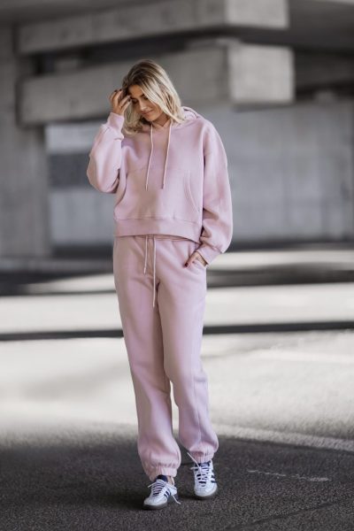 Komplet dresowy ocieplany LARA – Puder, L