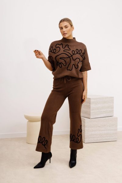 Komplet dzianina ze spodniami  esy floresy – Czekolada, UNI