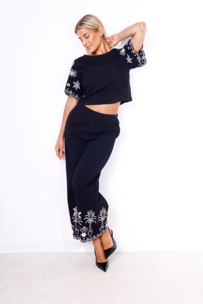 Komplet haftowany dół – Czarny, UNI