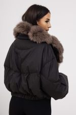 Kurtka krótka kołnierz futerko
