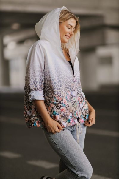 Kurtka wiatrówka panterka kwiatki