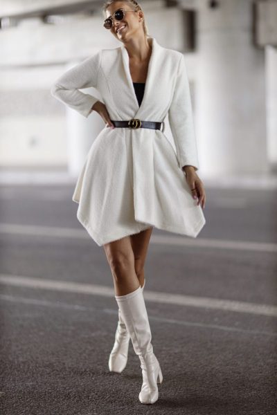 Narzutka asymetryczna włosek – UNI, Ecru