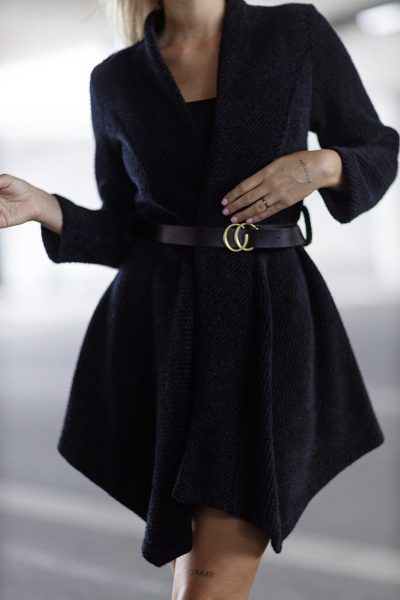 Narzutka asymetryczna włosek