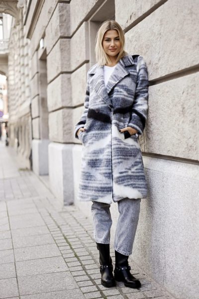 Płaszcz cieniowane pasy – Szary, UNI