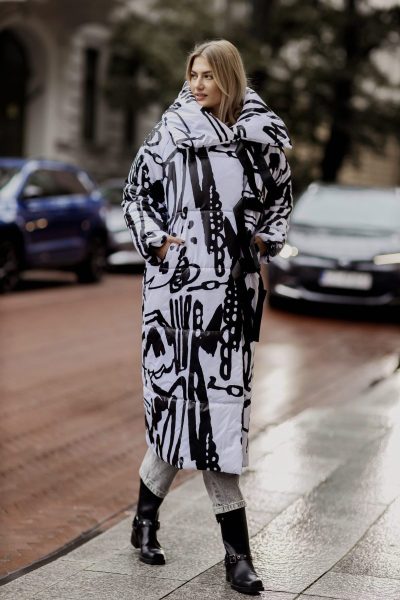 Płaszcz duża stójka klamry – Czarno-biały, UNI