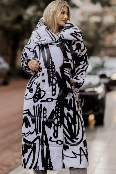 Płaszcz duża stójka klamry