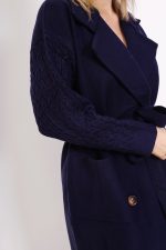 Płaszcz dzianinowy rękaw warkoczyki