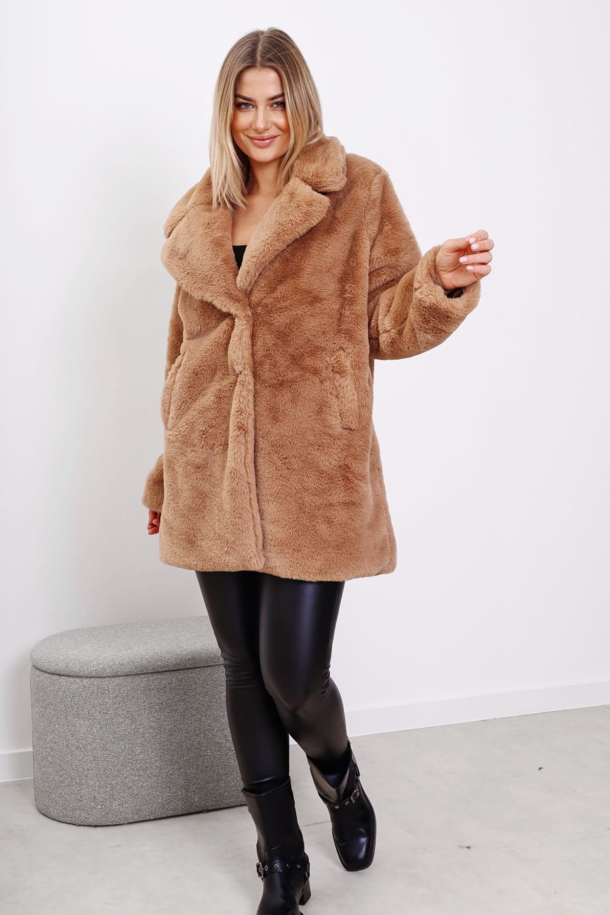 Płaszcz futerko zatrzaski