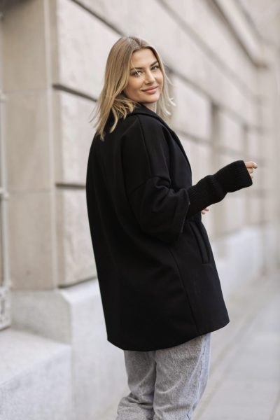 Płaszcz jodełka sweterkowy rękaw