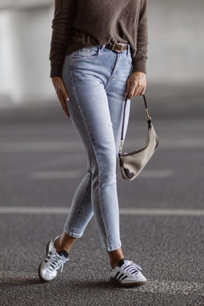 Spodnie jeans wysoki stan M’Sara – XS, Niebieski