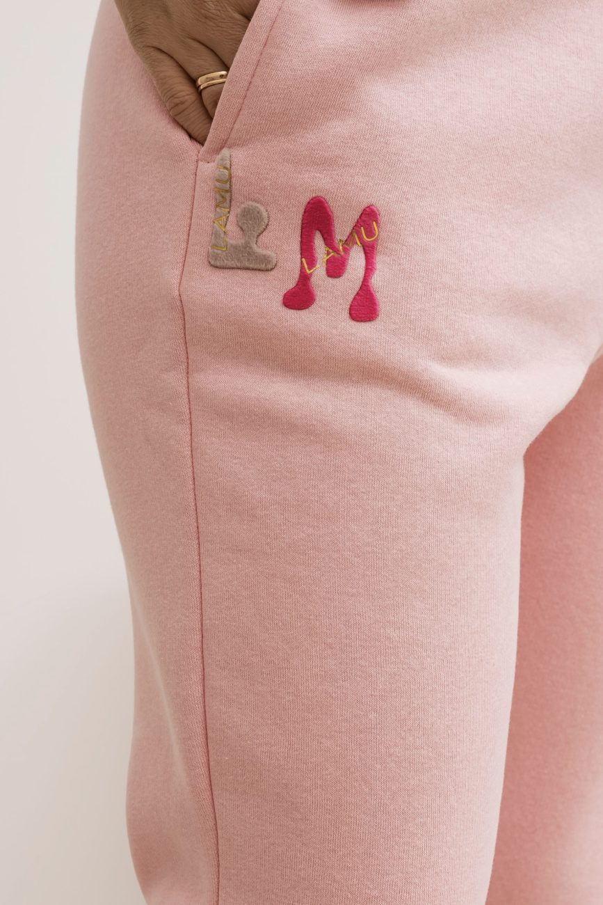 Spodnie na meszku naszywka LM