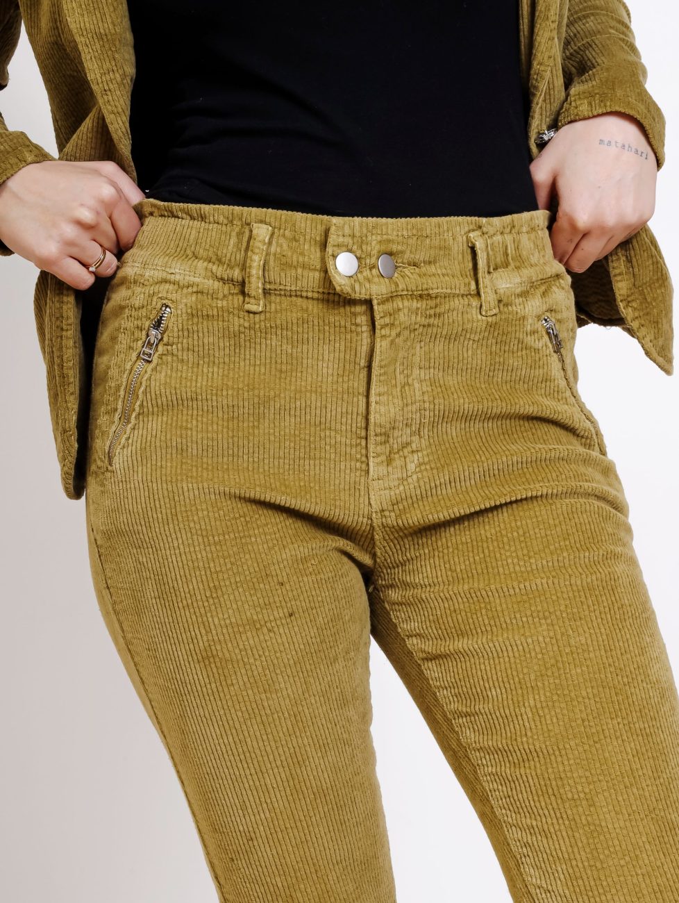 Spodnie sztruks kieszeń zamek