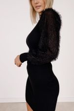 Sukienka rękawy włochate • Kolor: Czarny • Rozmiar: UNI