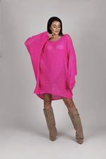 Sweter dziurkowany serce