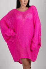 Sweter dziurkowany serce