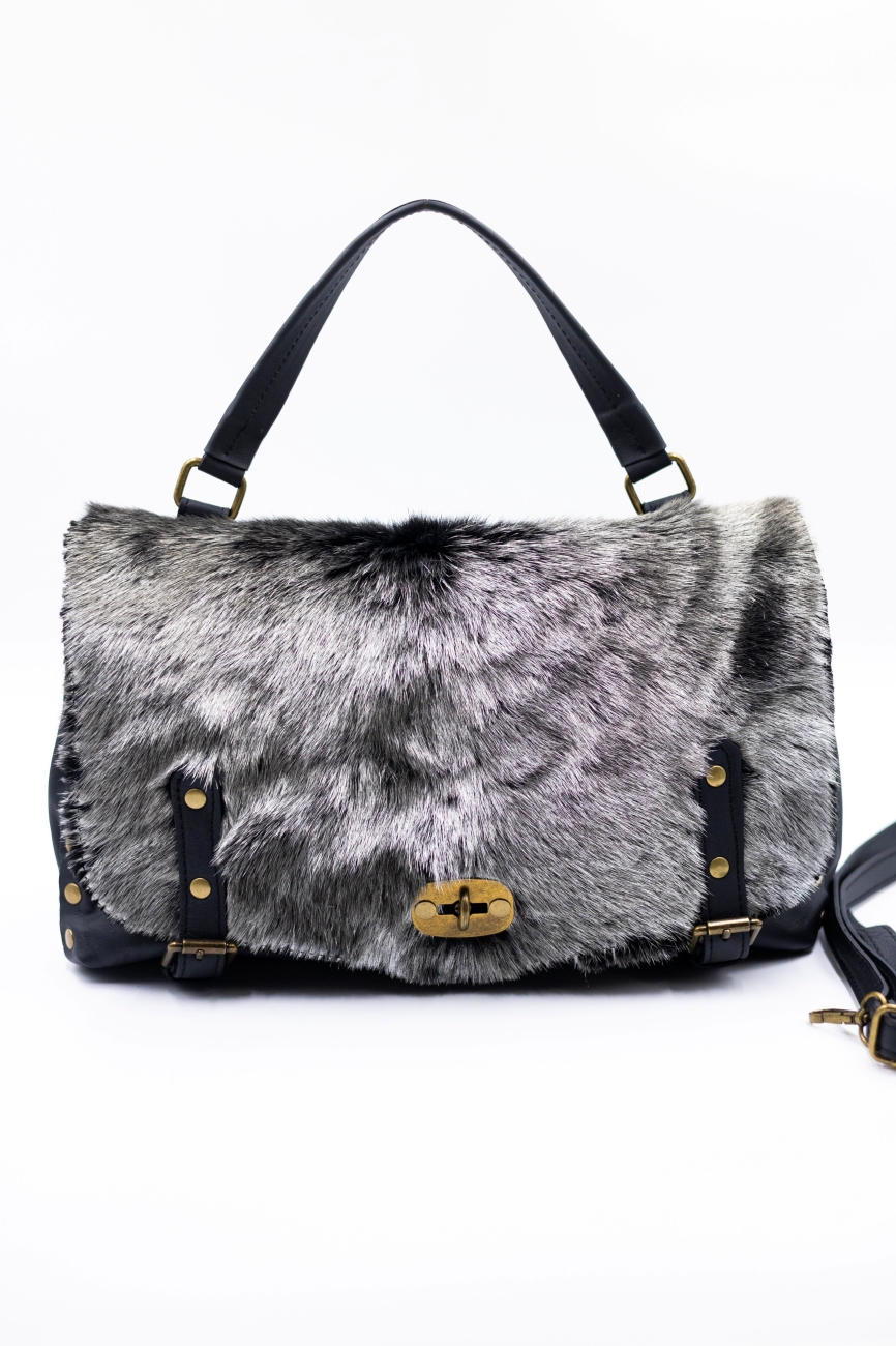 Torba włochata klapka