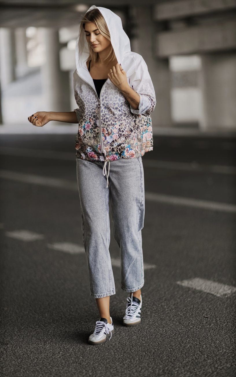 Kurtka wiatrówka panterka kwiatki