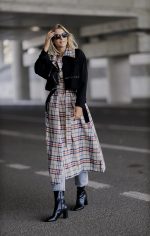 Płaszcz długi trencz krata