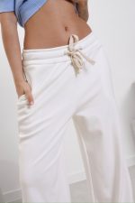 Spodnie szeroka nogawka na polarze – Biały, UNI