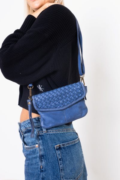 Torebka mała pleciona klapka – Niebieski, Mały