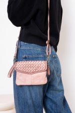 Torebka mała pleciona klapka – Puder, Mały