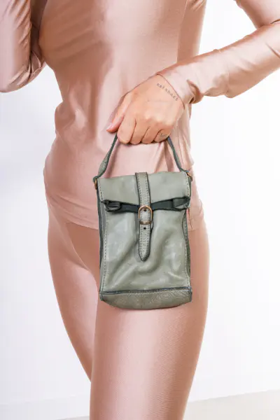 Torebka mała sprzączka – jasna oliwka, Mały