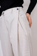 Spodnie krateczka – Beż, M/L