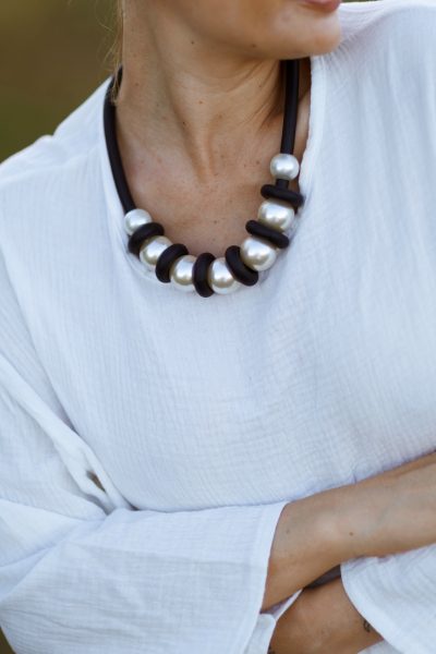 Naszyjnik guma perły – Czarny/Srebrny