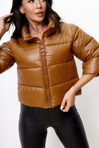 Kurtka pikowana krrótki rękaw – Camelowy, M