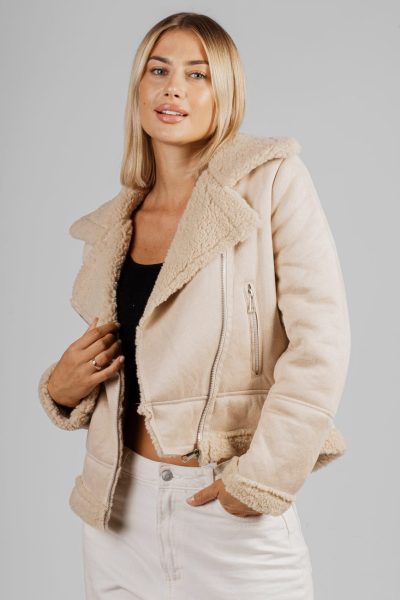 Kożuszek krótki bok zamek – S, Beż