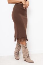 Spódnica dzianina dół frędzelki – Czekolada, UNI