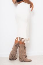 Spódnica dzianina dół frędzelki – Ecru, UNI