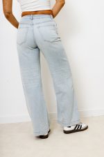 Spodnie jeans szwedy – Jasny niebieski, S